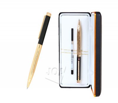 몽크로스 오페라 볼펜